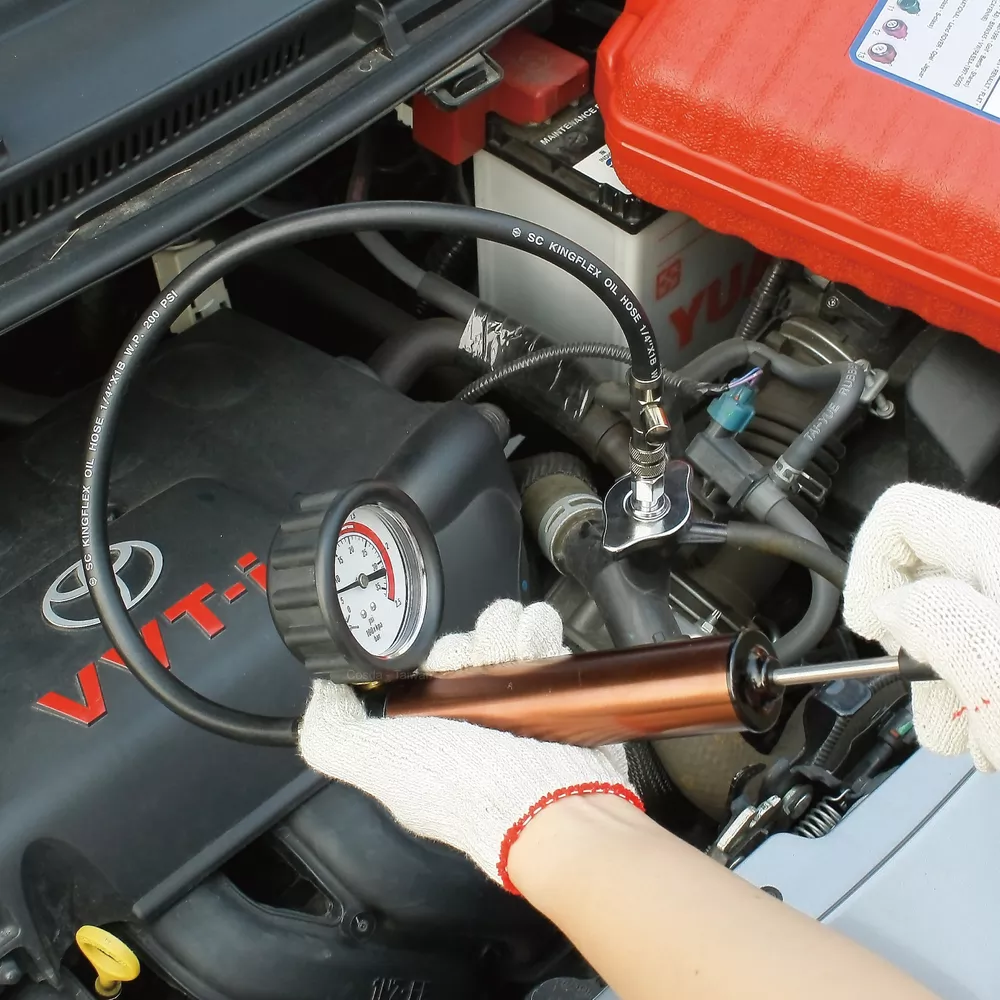 Ceres CR-URP3720 Cooling System Pressure Tester