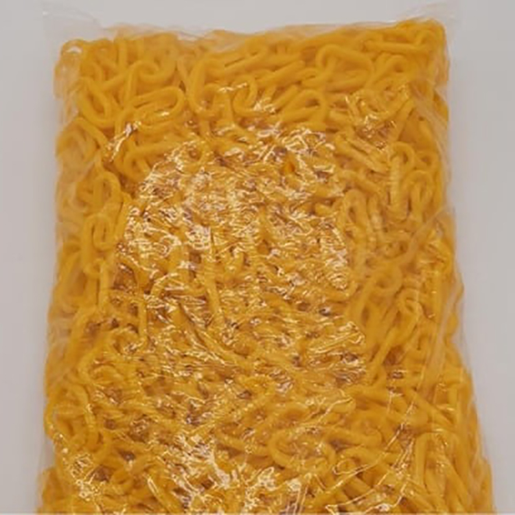 Xích nhựa màu vàng